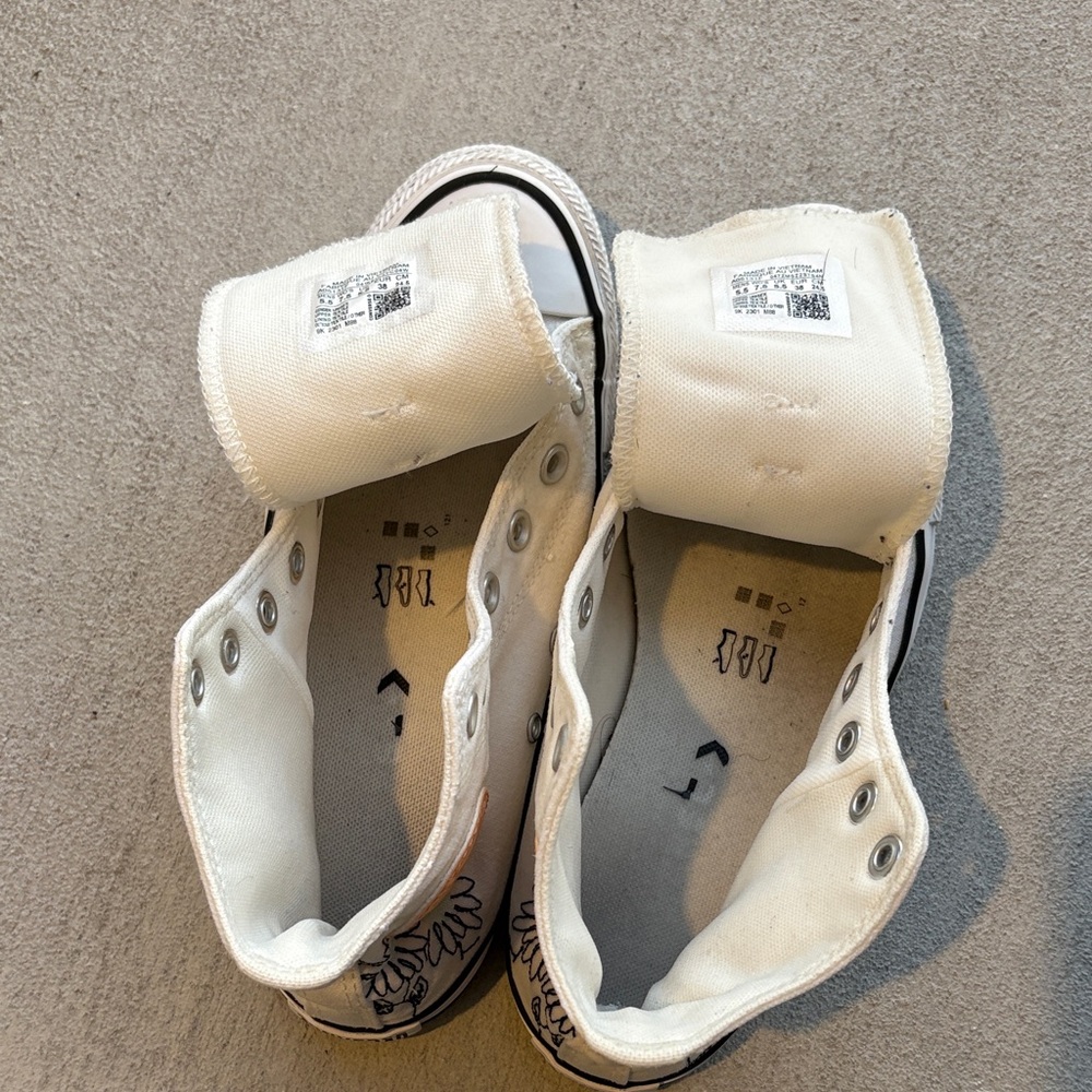 Converse women White Canvas Shoes - Picture 9 of 16